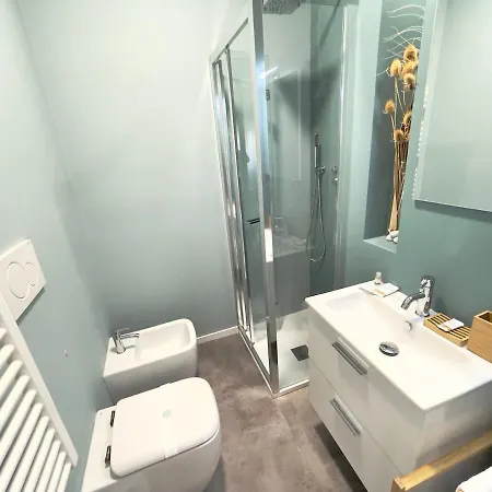 Celeste - 2 Bagni E 2 Da Letto Apartment Pavia