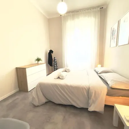 Apartment Celeste - 2 Bagni E 2 Da Letto Pavia
